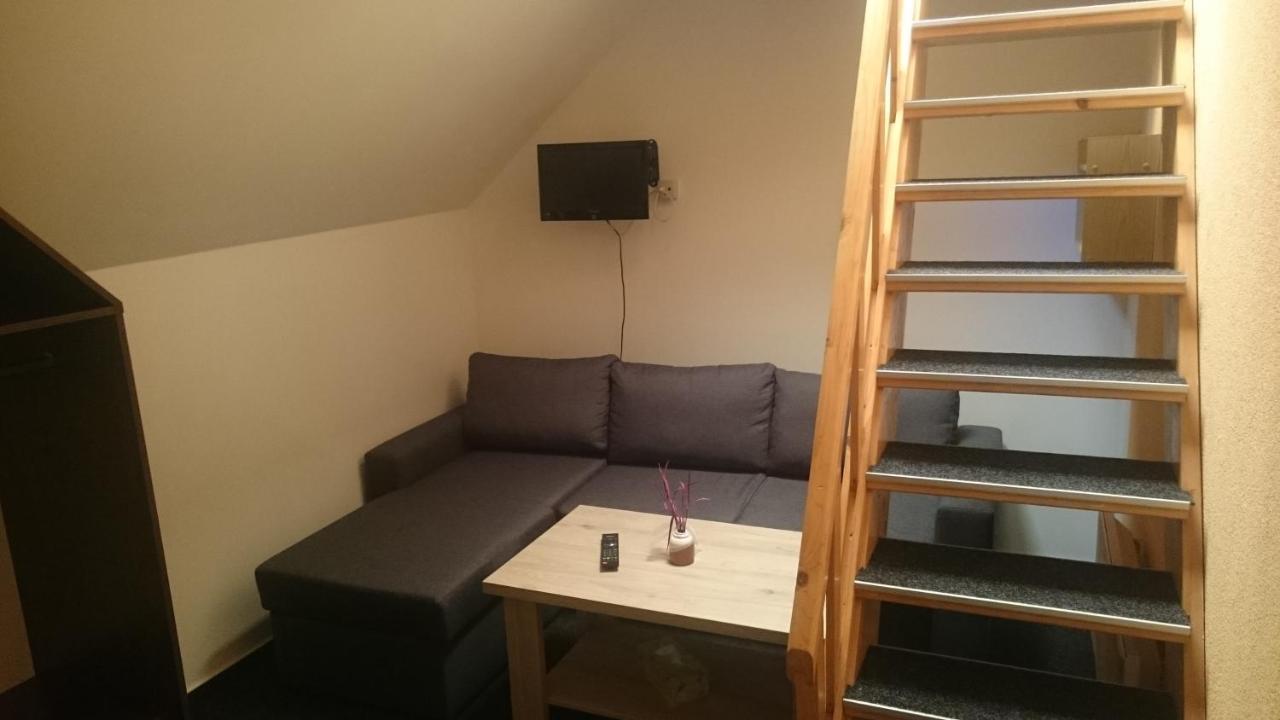 Pension Harcovna Frýdlant nad Ostravicí Bagian luar foto